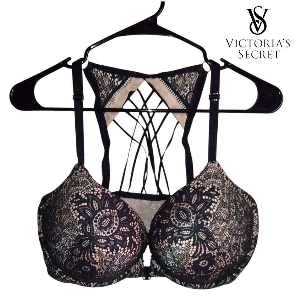 Victoria's Secret Very Sexy Push Up Bra - Black - Lace